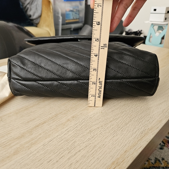 Tory Burch Black Kira Chevron Convertible Shoulder Bag - Picture 8 of 12